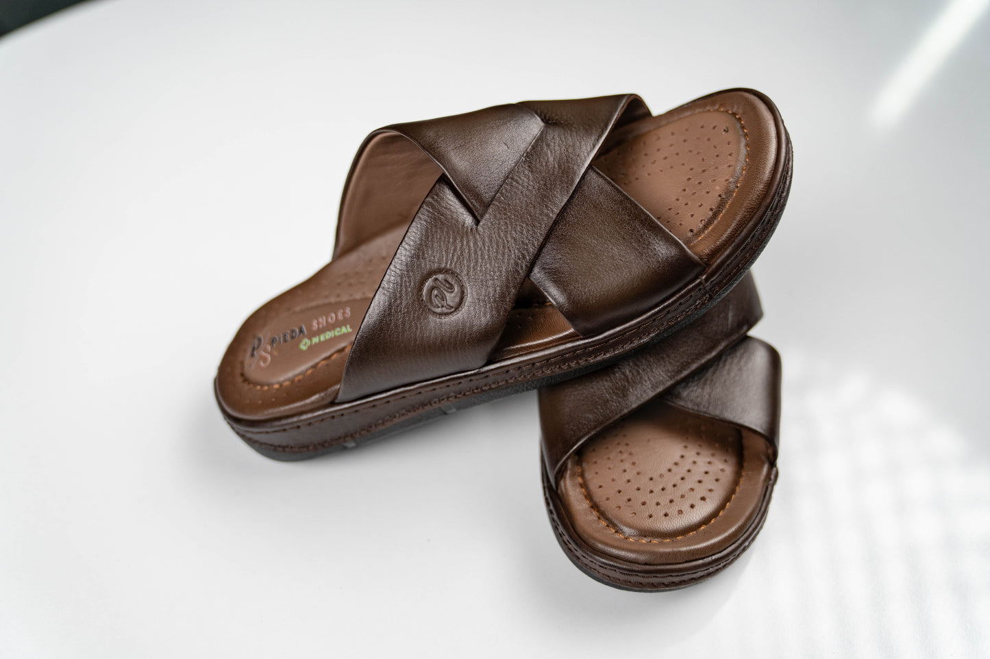 đ„ Sandale MĂ©dicale en Cuir Marocain