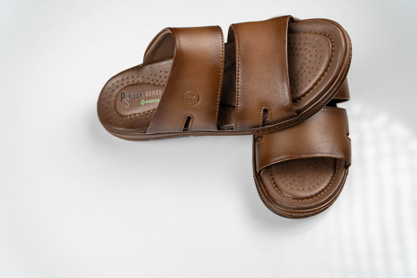 đ„ Sandale MĂ©dicale en Cuir Marocain